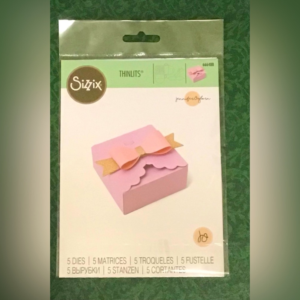 Sizzix Thinlits Treat Box New